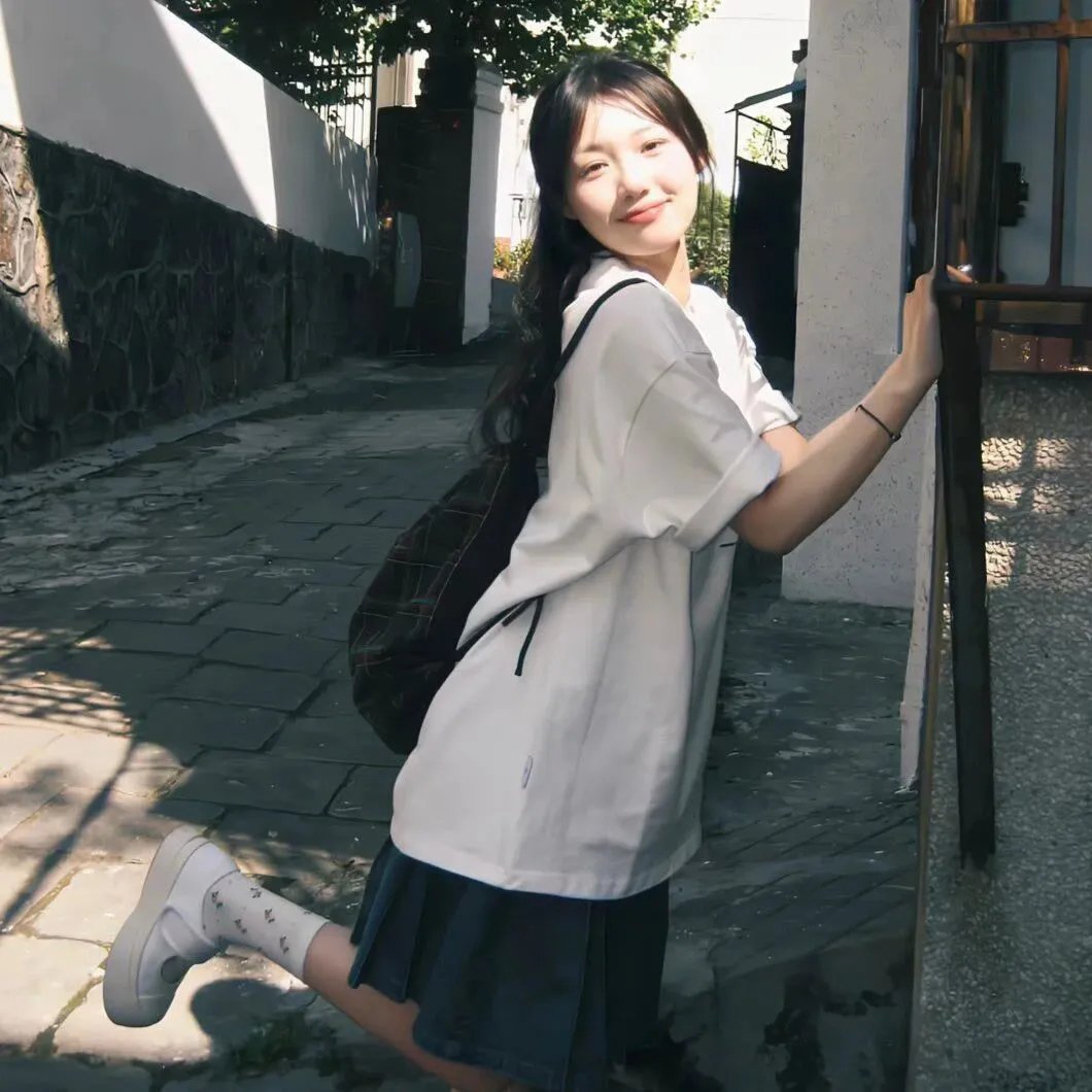 壁女
